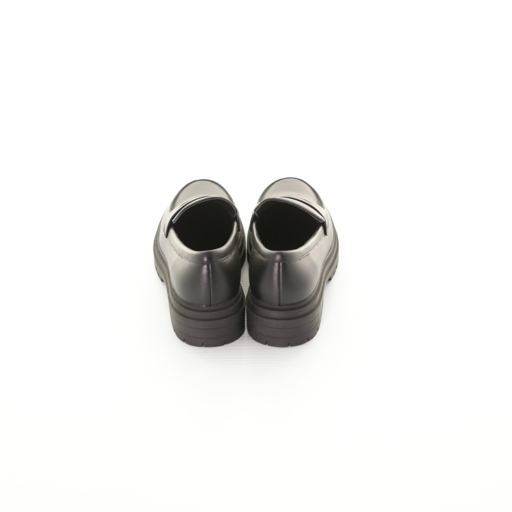 NWT Quince Italian Leather Lug Sole Chunky Slip On Black Loafers Womens 6.5M - Picture 4 of 11